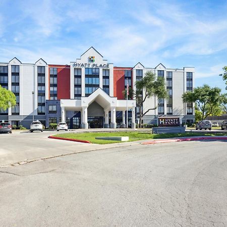 Hyatt Place San Antonio Northwest/Medical Center Exterior photo